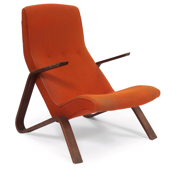 Appraisal: Eero Saarinen Grasshopper chair by Knoll laminated walnut plywood frame