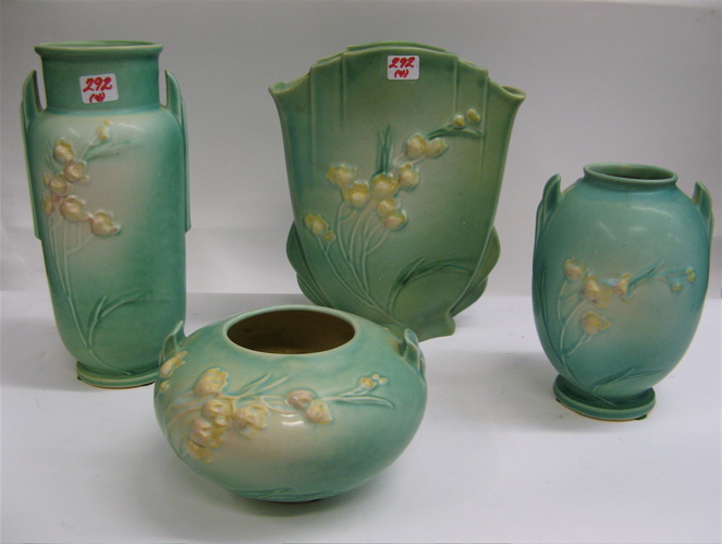 Appraisal: FOUR ROSEVILLE POTTERY PIECES in the Ixia pattern vase -