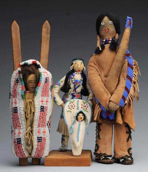 Appraisal: Lot of Native American Dolls Leather lady with nice bead