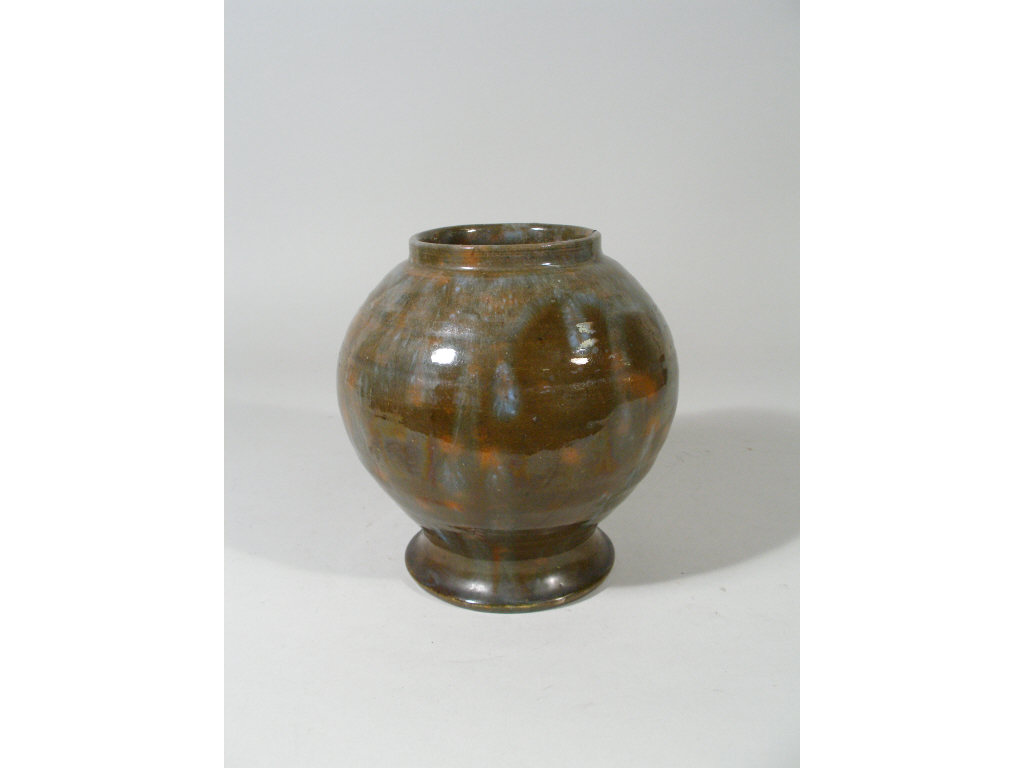 Appraisal: NC Pottery Globe Vase North State s lead glaze on