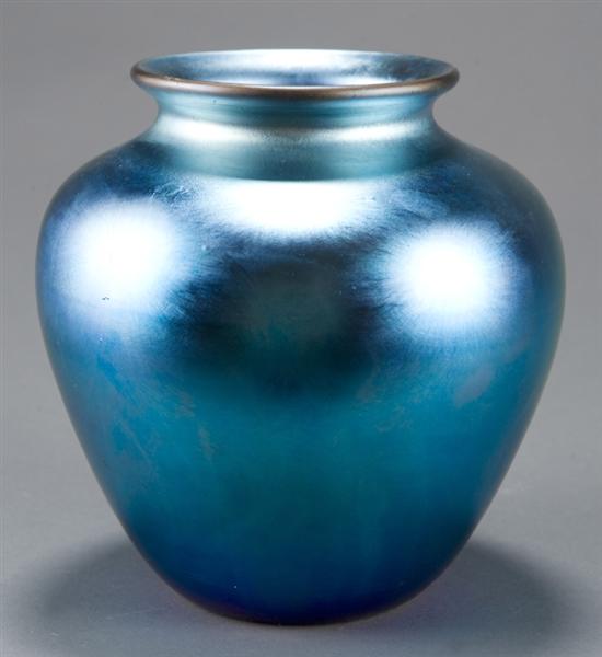 Appraisal: Steuben blue Aurene art glass vase Early th century With