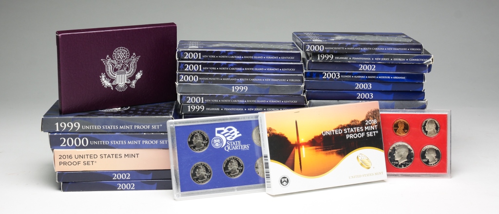 Appraisal: ENCAPSULATED UNITED STATES MINT PROOF SETS Including thirty state quarter