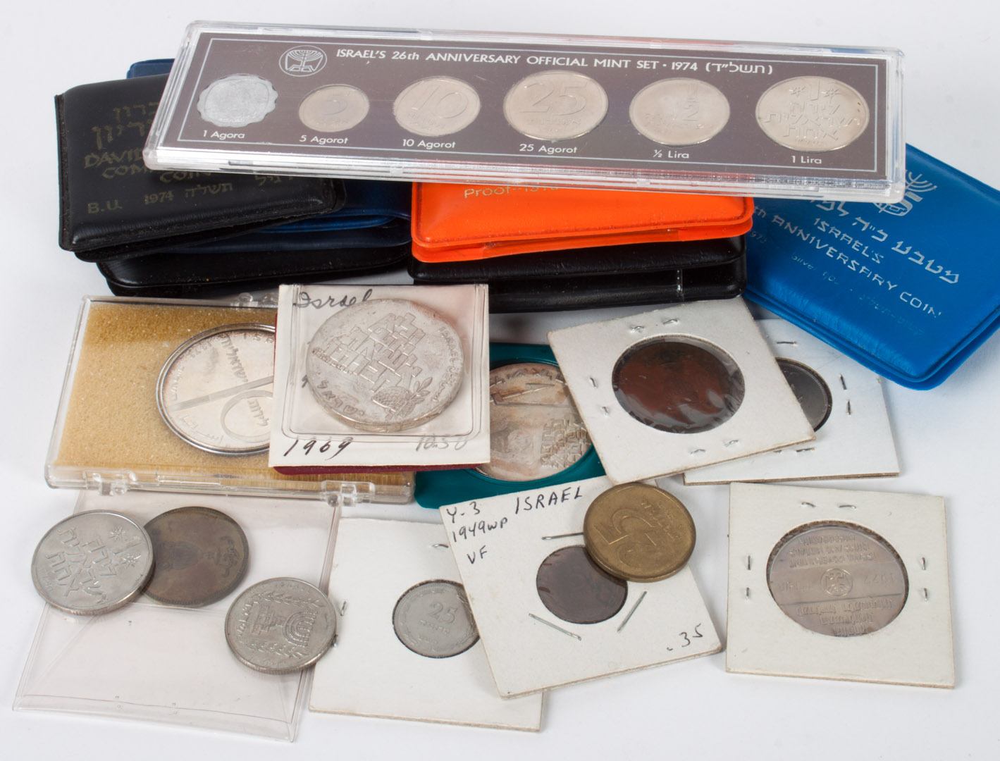 Appraisal: Selection of Israel silver and other coins including regular issues