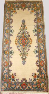 Appraisal: PERSIAN KERMAN HAND WOVEN WOOL RUG PERSIAN KERMAN HAND WOVEN