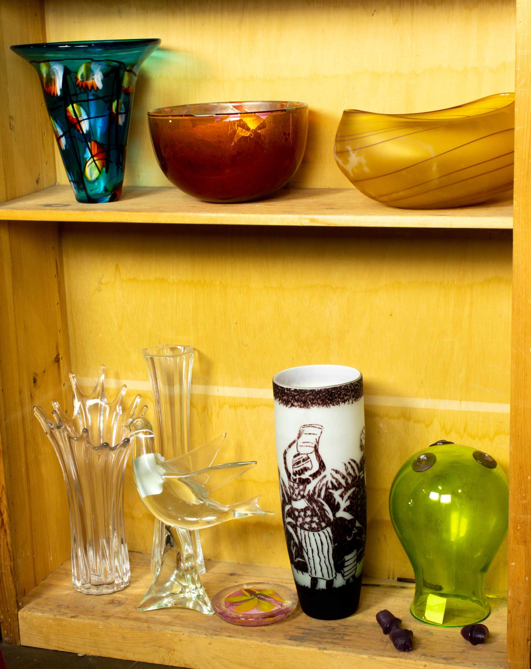 Appraisal: TWO SHELVES OF ART GLASS Two shelves of art glass