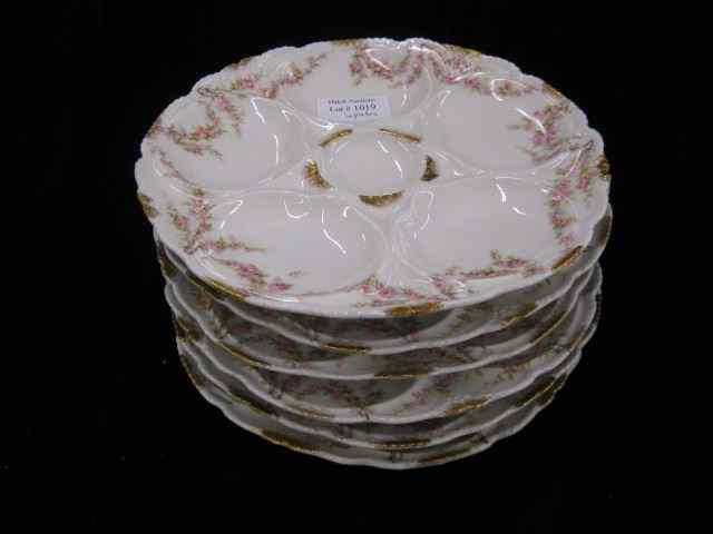 Appraisal: Set of Haviland Limoges Porcelain Oyster Plates pink floral garland