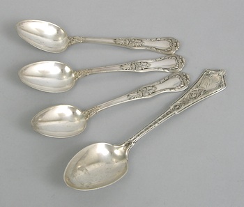 Appraisal: A Set of Three Sterling Silver Teaspoons Regent Pattern by