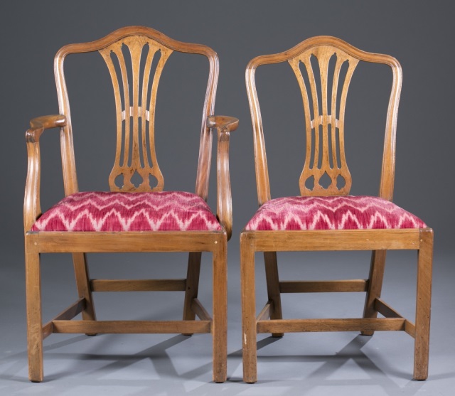 Appraisal: Set of Eight Chippendale-Style Dining Chairs Mahogany Pierced back splat