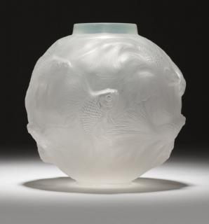 Appraisal: A Rene Lalique ''Formose'' art glass vase Circa s etched