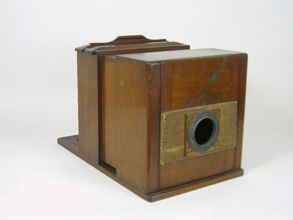 Appraisal: Mid Victorian unnamed mahogany x in sliding box wet plate