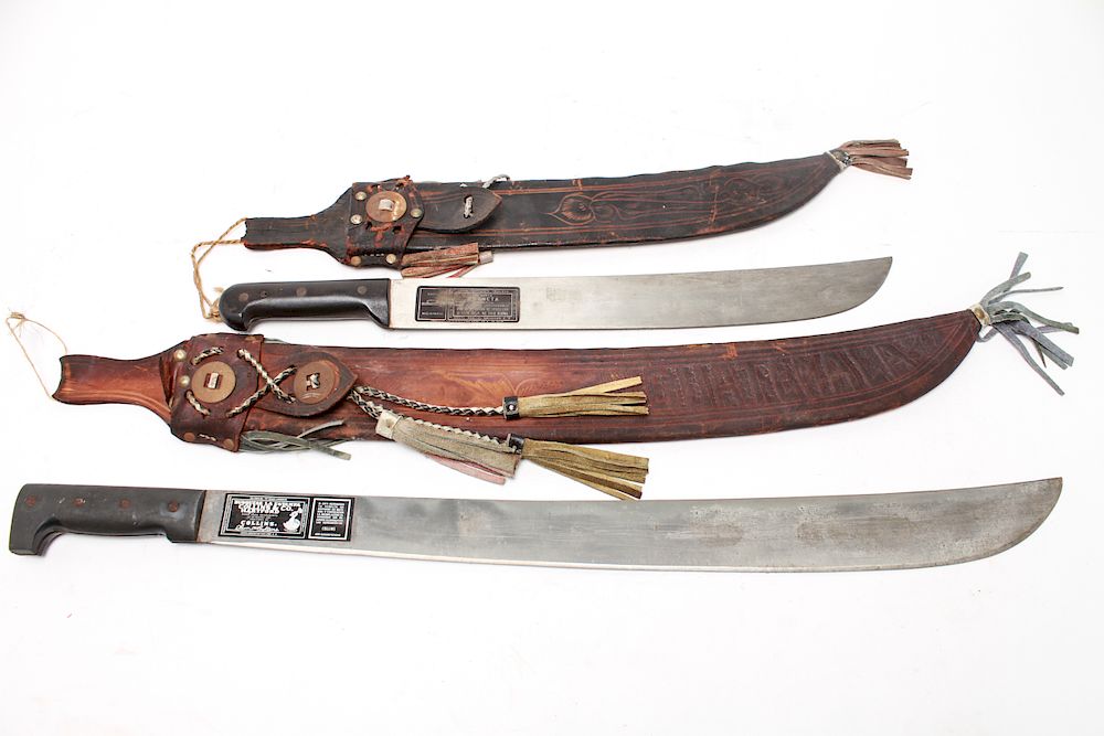 Appraisal: Knives Machetes incl Cornet Imacasa Collins Two knives machetes both