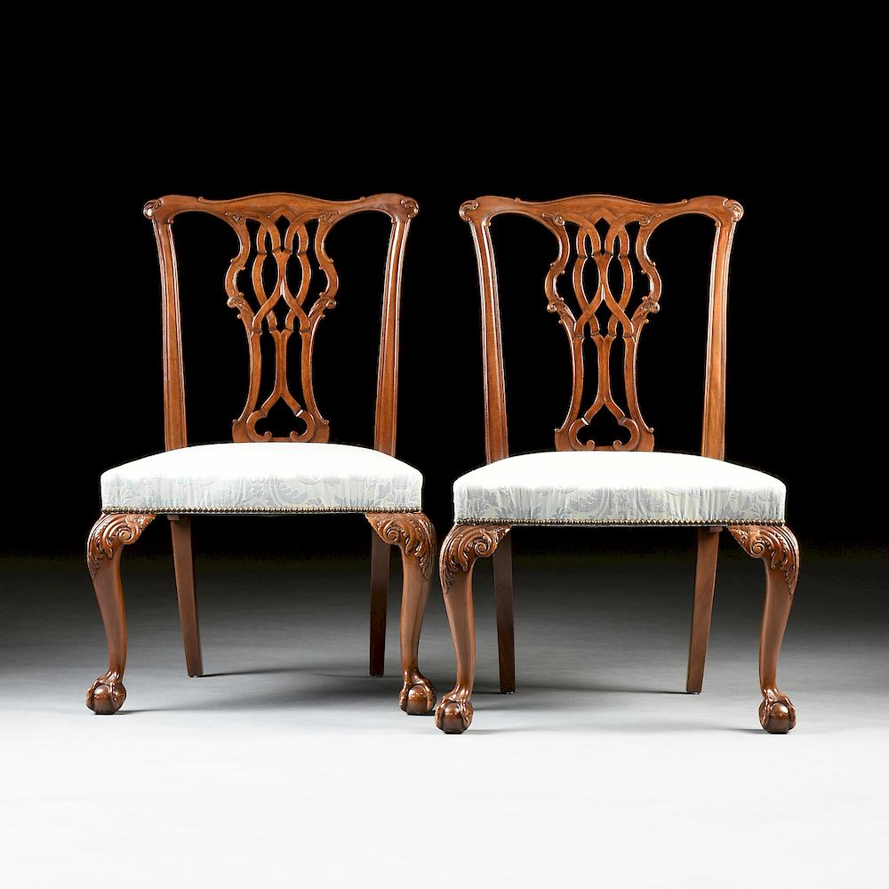 Appraisal: A GROUP OF EIGHT BAKER KNAPP TUBBS MAHOGANY DINING CHAIRS