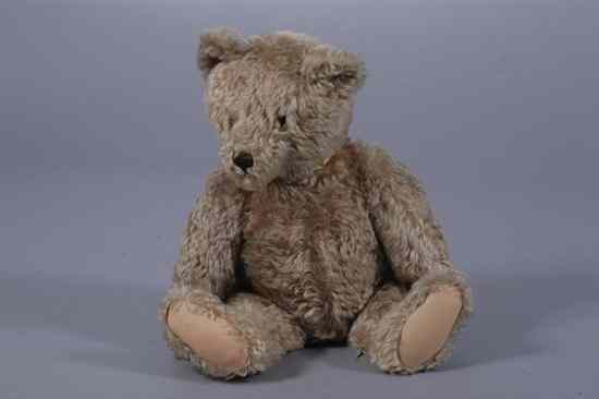 Appraisal: MOHAIR BEAR - s With growler mechanism Shoebutton eyes and