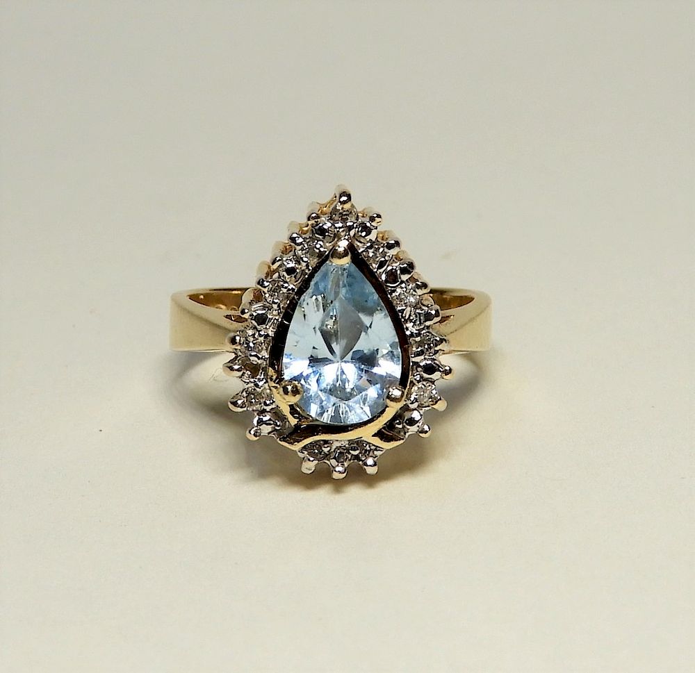 Appraisal: KT Gold Blue Topaz Diamond Cocktail Ring th Century Pear