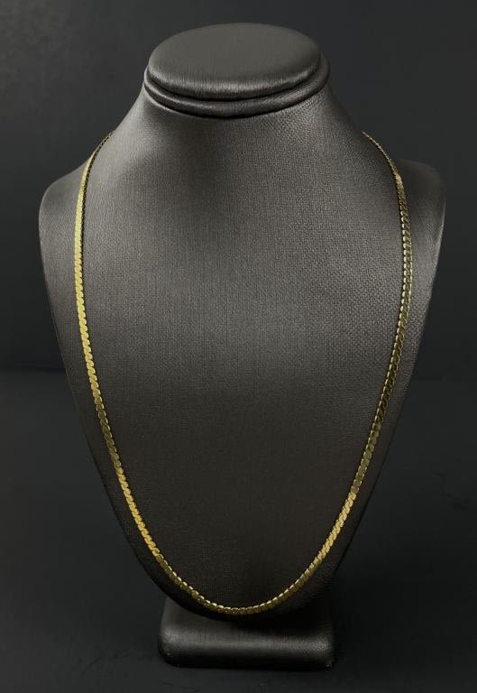 Appraisal: k Gold Necklace Weight g Minor kink in one of