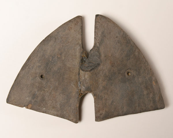 Appraisal: Banded slate butterfly bannerstone found Stark Co OH in pieces