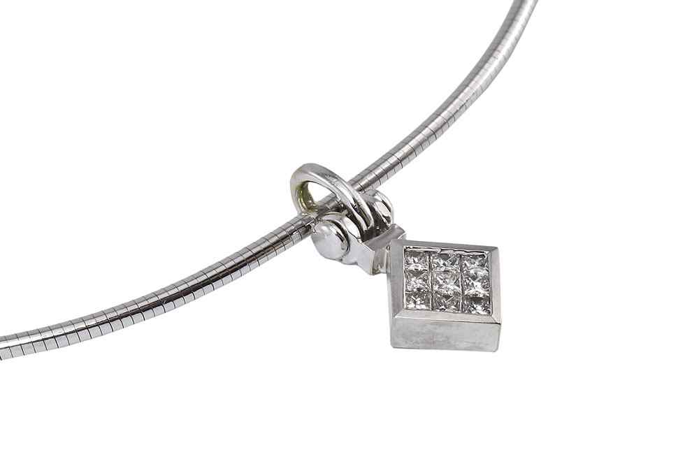 Appraisal: K DIAMOND NECKLACE K white gold diamond pendant contains nine