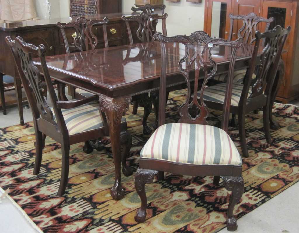 Appraisal: CHIPPENDALE STYLE MAHOGANY DINING TABLE AND CHAIR SET Thomasville Furniture