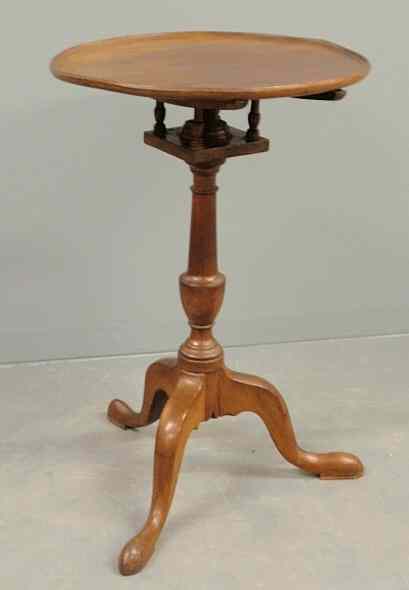 Appraisal: Pennsylvania mahogany candlestand c with birdcage support h top dia