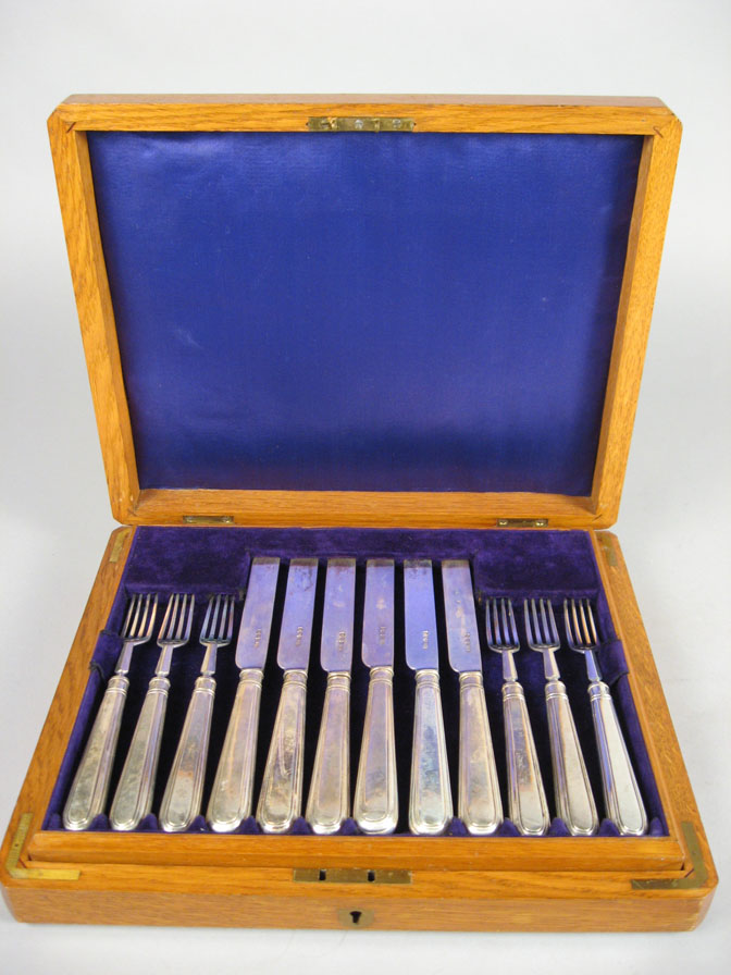 Appraisal: Edwardian cased sterling silver fruit service george howson sheffield Comprising