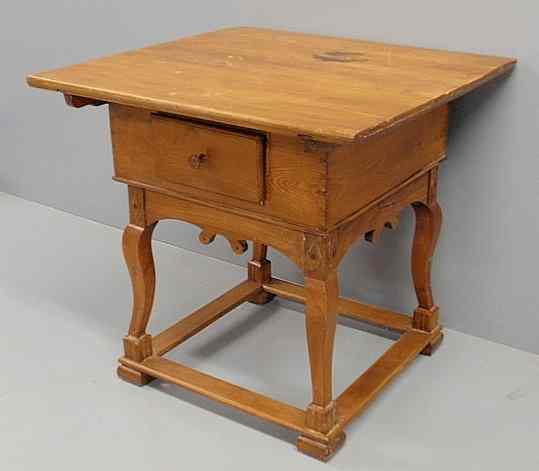 Appraisal: Cherry tavern table th c copy of an th c