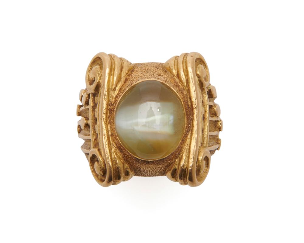 Appraisal: DAVID WEBB K Gold and Cat's Eye Chrysoberyl Ring centering