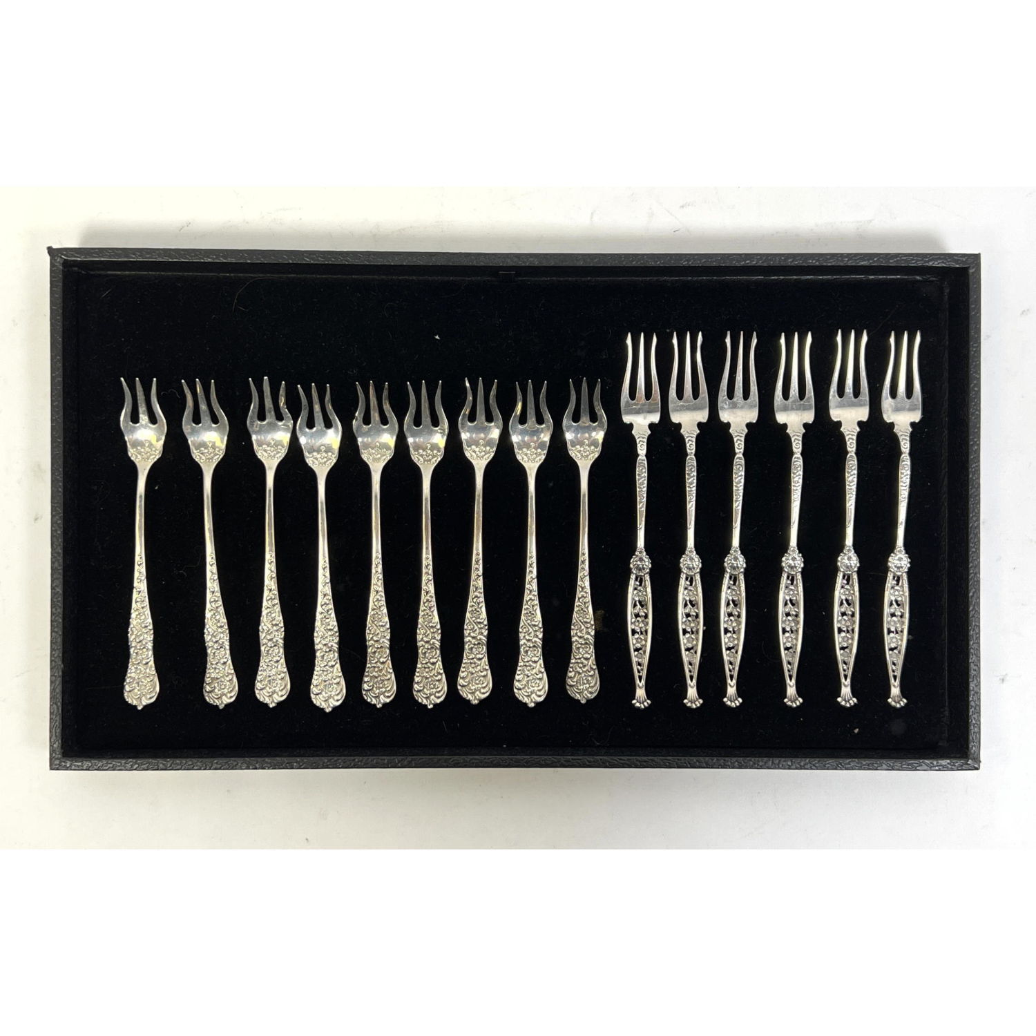 Appraisal: pcs sterling hors d'oeuvre forks Dominic and Haff inches and