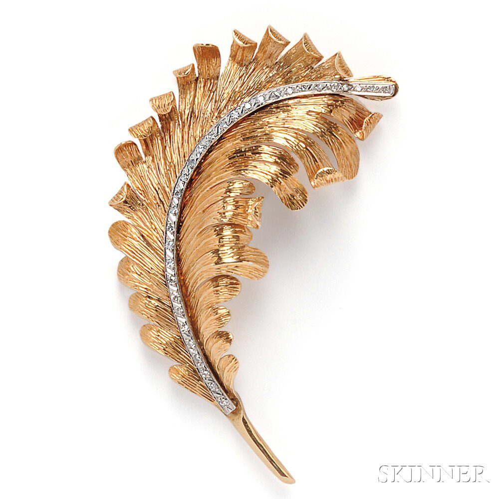 Appraisal: Retro kt Gold and Diamond Feather Brooch set with single-cut