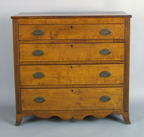 Appraisal: Pennsylvania Federal figured maple chest of drawers ca with reeded