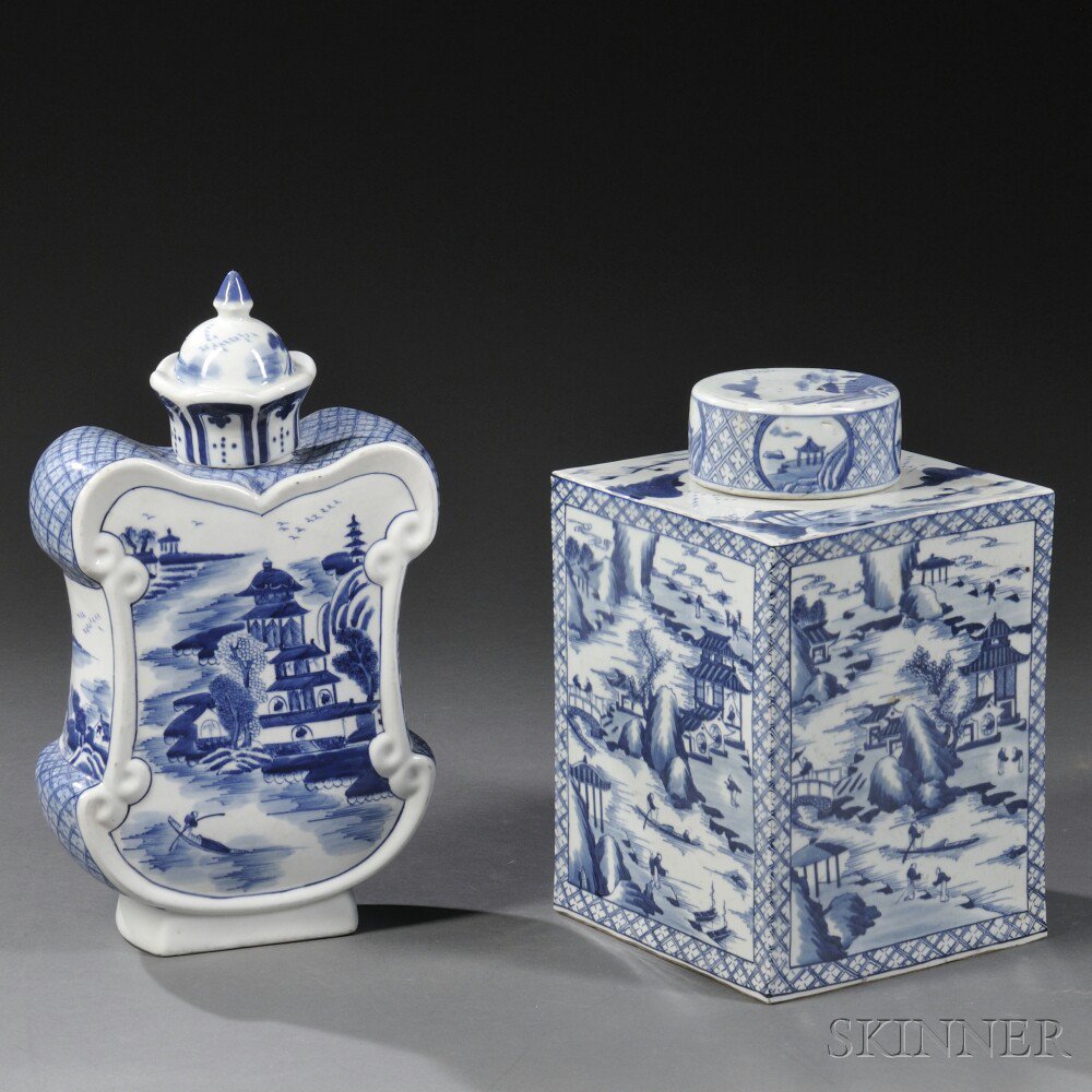 Appraisal: Two Blue and White Covered Jars China late th th