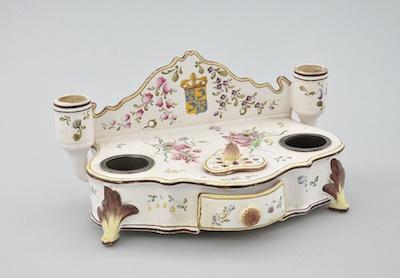 Appraisal: A Faience Inkstand Most Probably th Century The serpentine stand