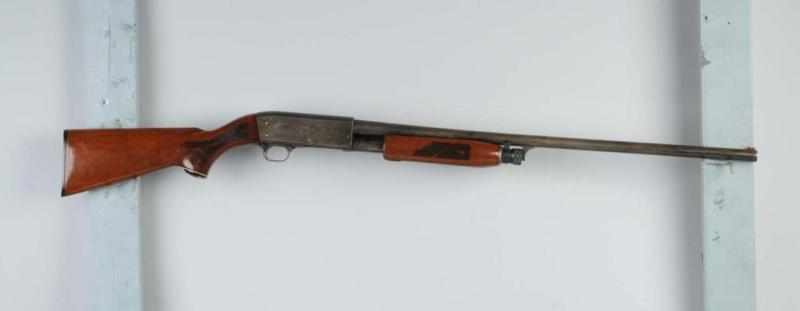 Appraisal: Ithaca Model Featherlight Shotgun Description GA Barrel length Chambered for