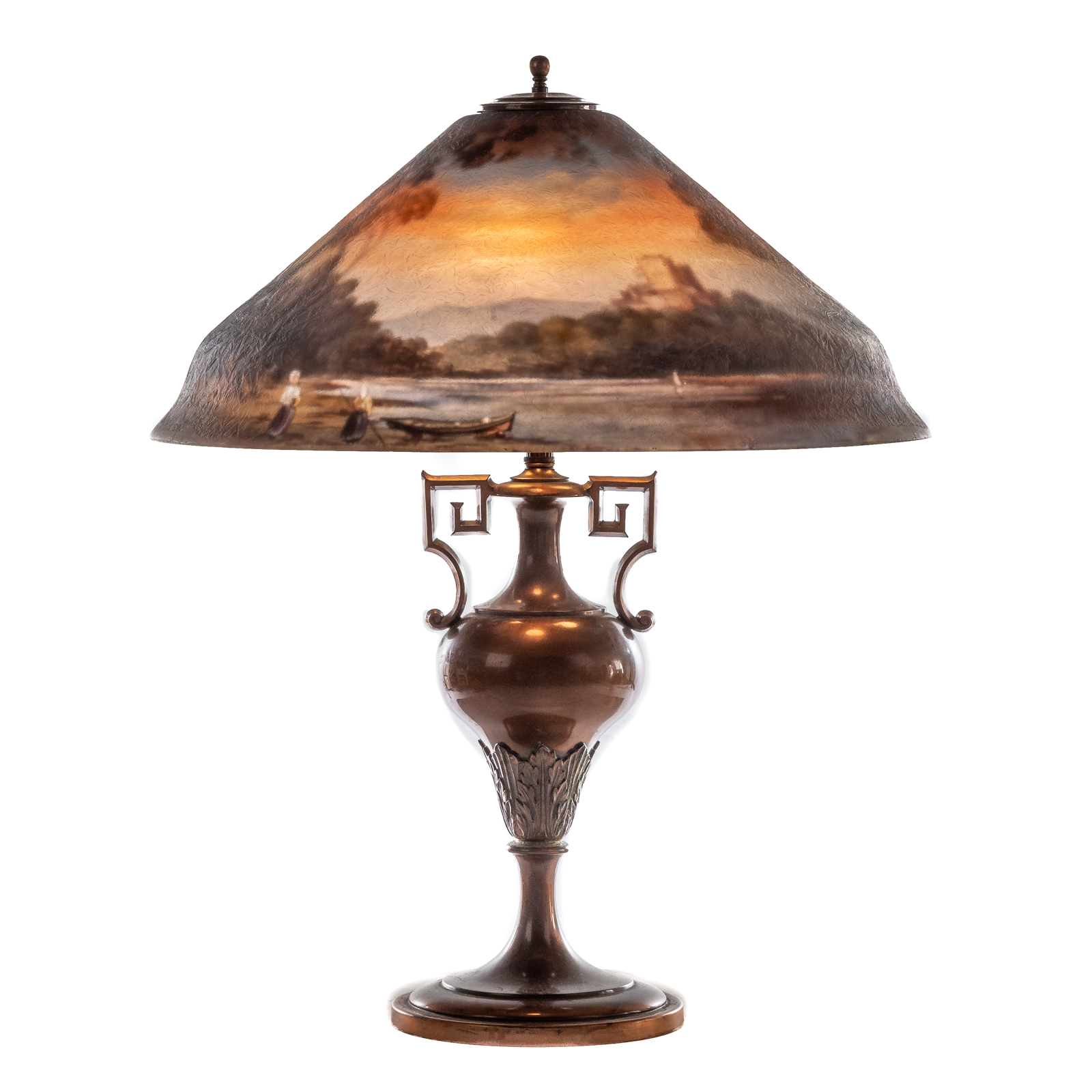 Appraisal: A PAIRPOINT TABLE LAMP REVERSE PAINTED GLASS SHADE First quarter