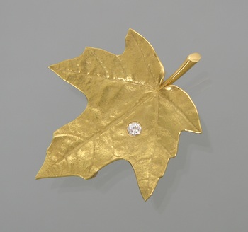 Appraisal: An k Gold and Diamond Leaf Shape Brooch k yellow