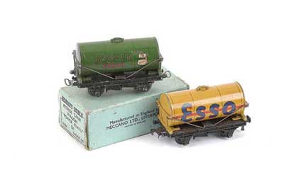 Appraisal: Hornby Dublo Pre-war a pair of Tank Wagons comprising D