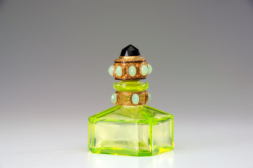 Appraisal: CZECHOSLOVAKIAN Perfume bottle in yellow-green vaseline crystal with enameled and