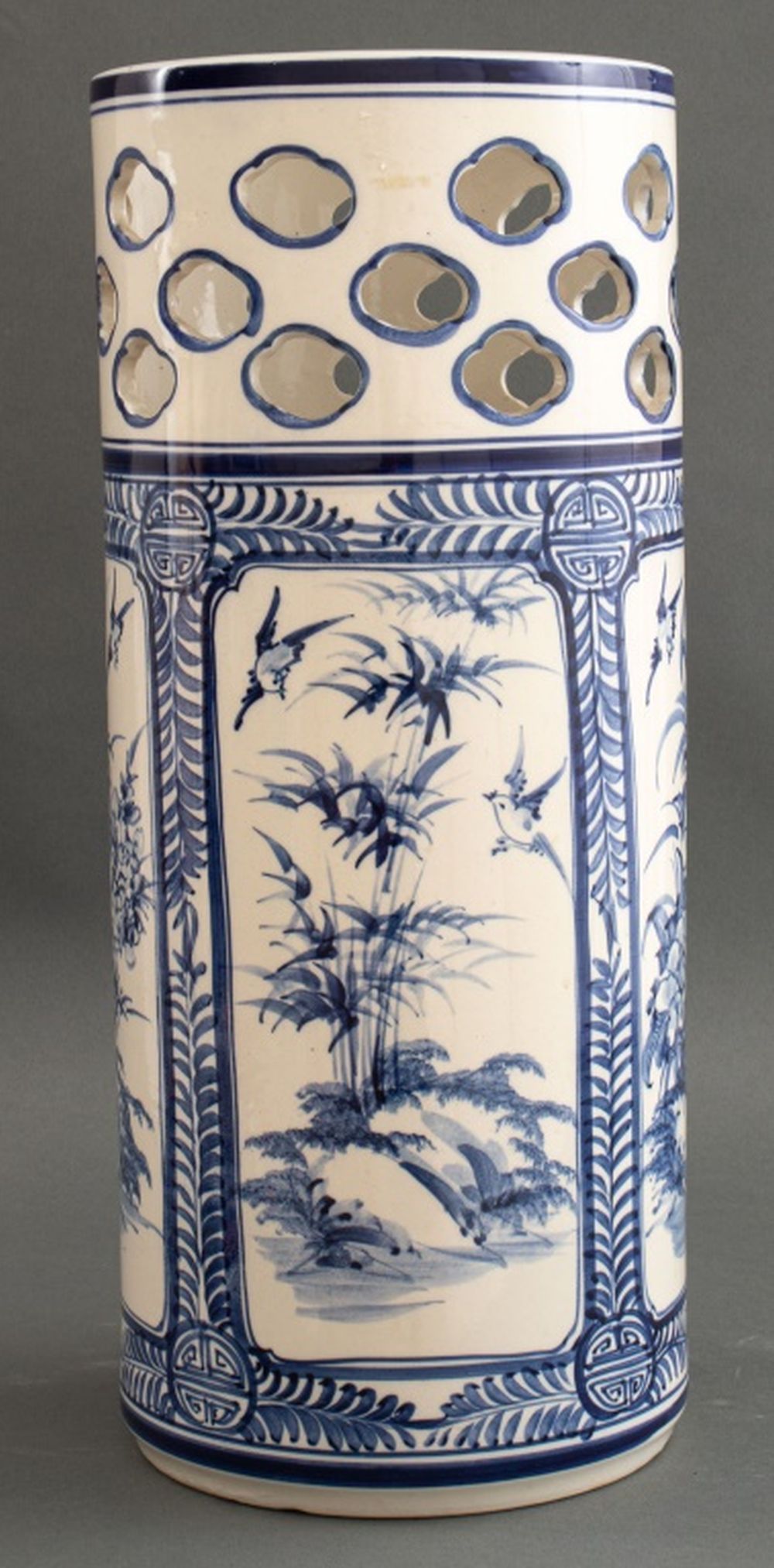 Appraisal: CHINESE EXPORT HAND-PAINTED UMBRELLA STAND Chinese export hand-painted porcelain umbrella