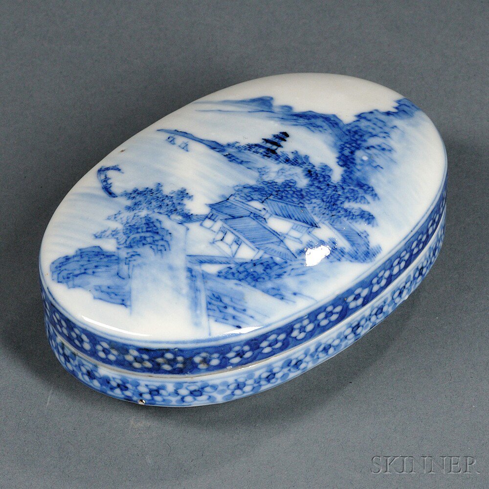 Appraisal: Blue and White Porcelain Covered Case China th century oviform