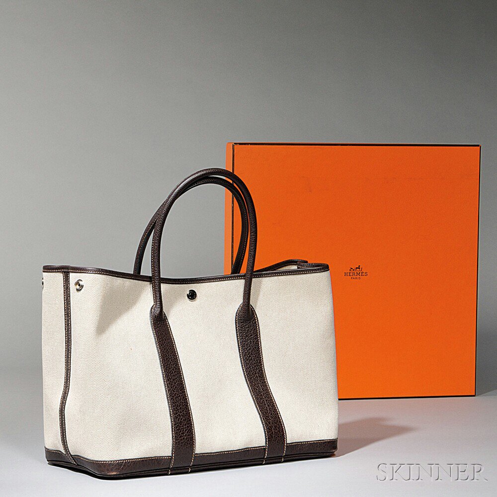 Appraisal: Hermes Garden Party Tote Bag medium-sized natural linen body with