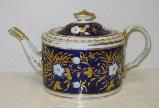 Appraisal: SPODE NEO-CLASSICAL TEAPOT White grounded with wide cobalt blue band