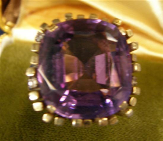 Appraisal: Gold mounted amethyst and diamond dress ring ct