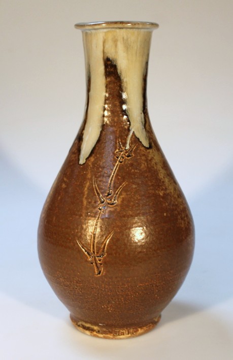 Appraisal: A Jim Malone Lesson Hall studio pottery vase the circular