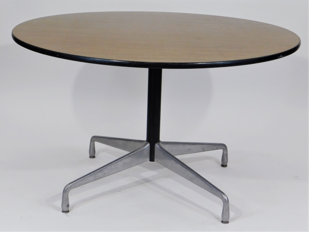 Appraisal: HERMAN MILLER ALUMINUM GROUP ROUND CENTER TABLE United States th