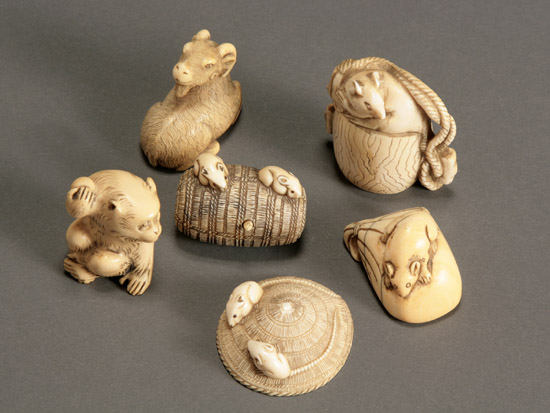 Appraisal: Group of Seven Japanese Netsuke Studies of Animals Meiji-Taisho Period