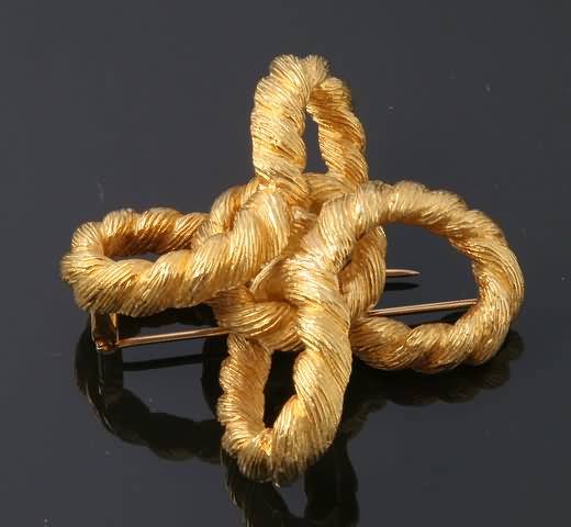 Appraisal: KY Knotted rope design gms Ship plus insurance