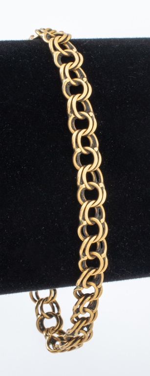 Appraisal: K YELLOW GOLD DOUBLE LINK BRACELET K yellow gold bracelet