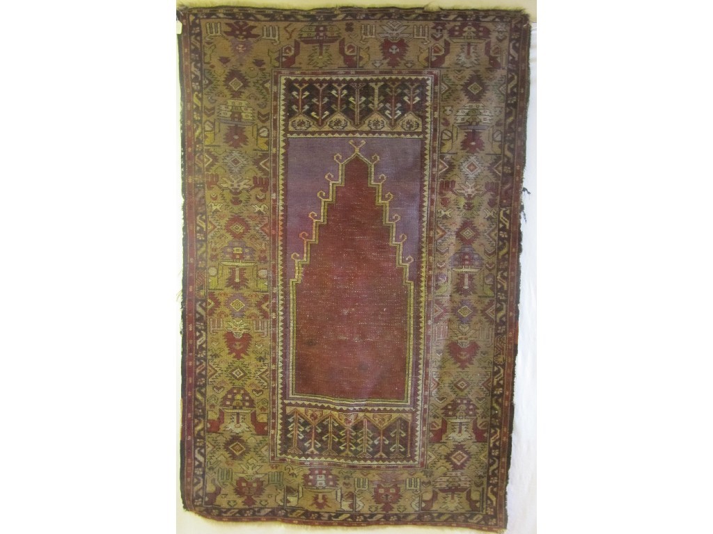 Appraisal: A Turkish Shirvan hand knotted floor rug x cm