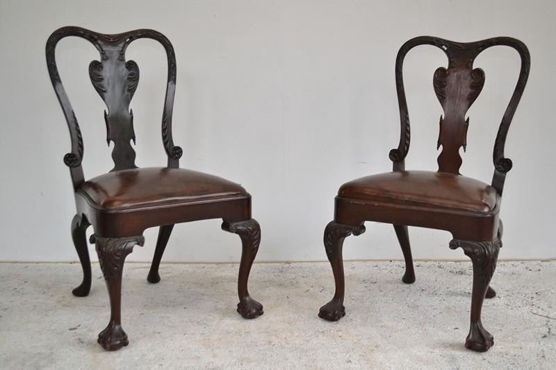 Appraisal: A PAIR OF CHIPPENDALE STYLE DINING CHAIRS A PAIR OF