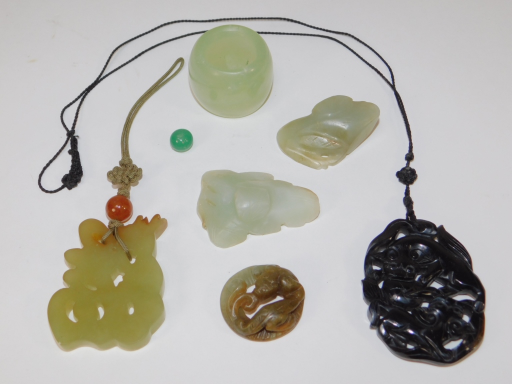 Appraisal: PC CHINESE QING DYNASTY JADE HARDSTONE GROUP China Qing DynastyGroup