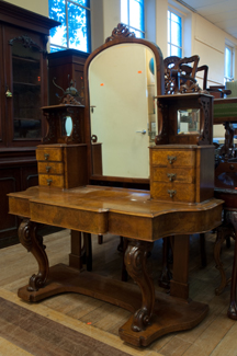 Appraisal: VICTORIAN WALNUT DRESSING TABLE